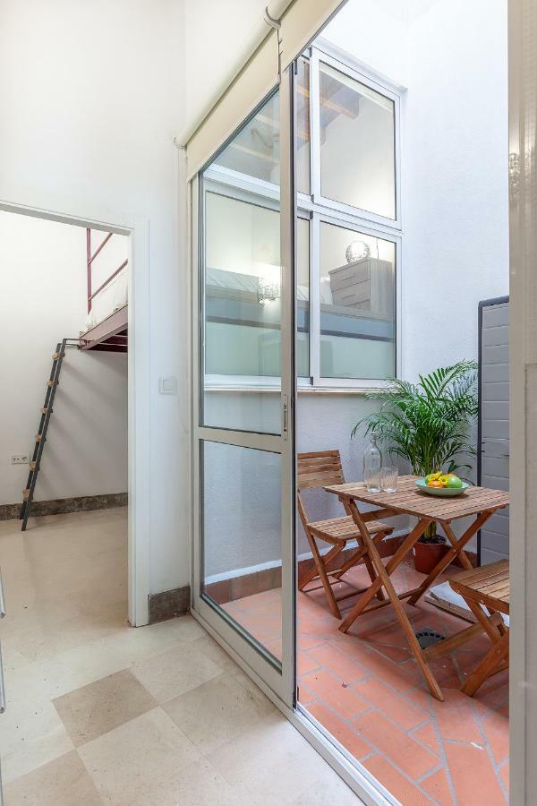 Pasaje Amores Iz. - Tranquilidad Y Vida Cultural En Centro Sevilla 4Px 外观 照片